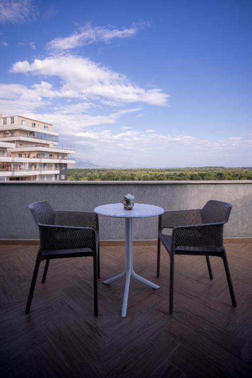 Sky Hotel Σκόδρα Εξωτερικό φωτογραφία