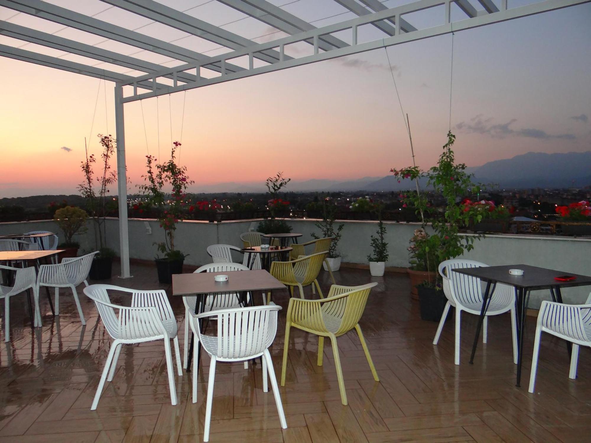 Sky Hotel Σκόδρα Εξωτερικό φωτογραφία